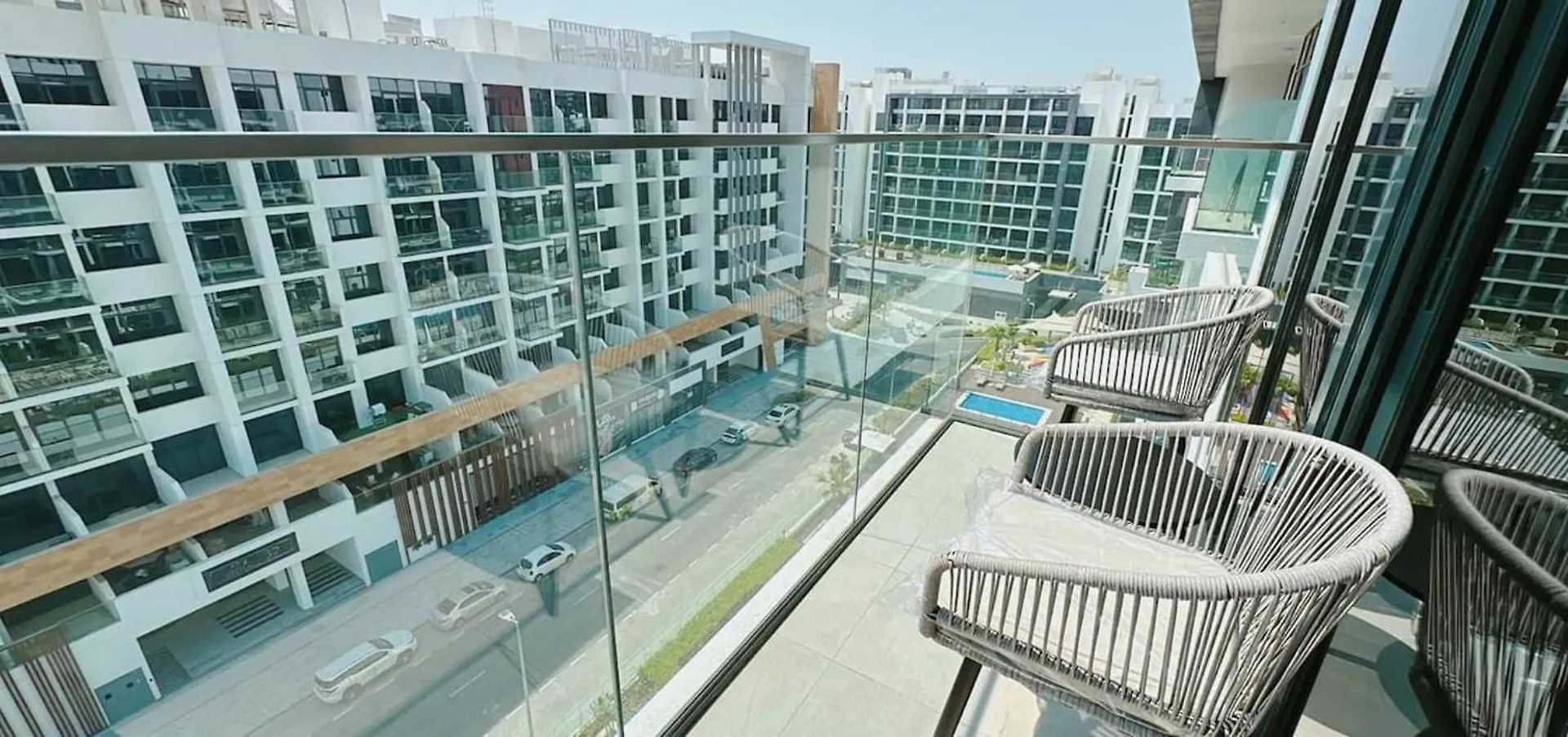 Trendy Studio Apartment In Meydan Dubai