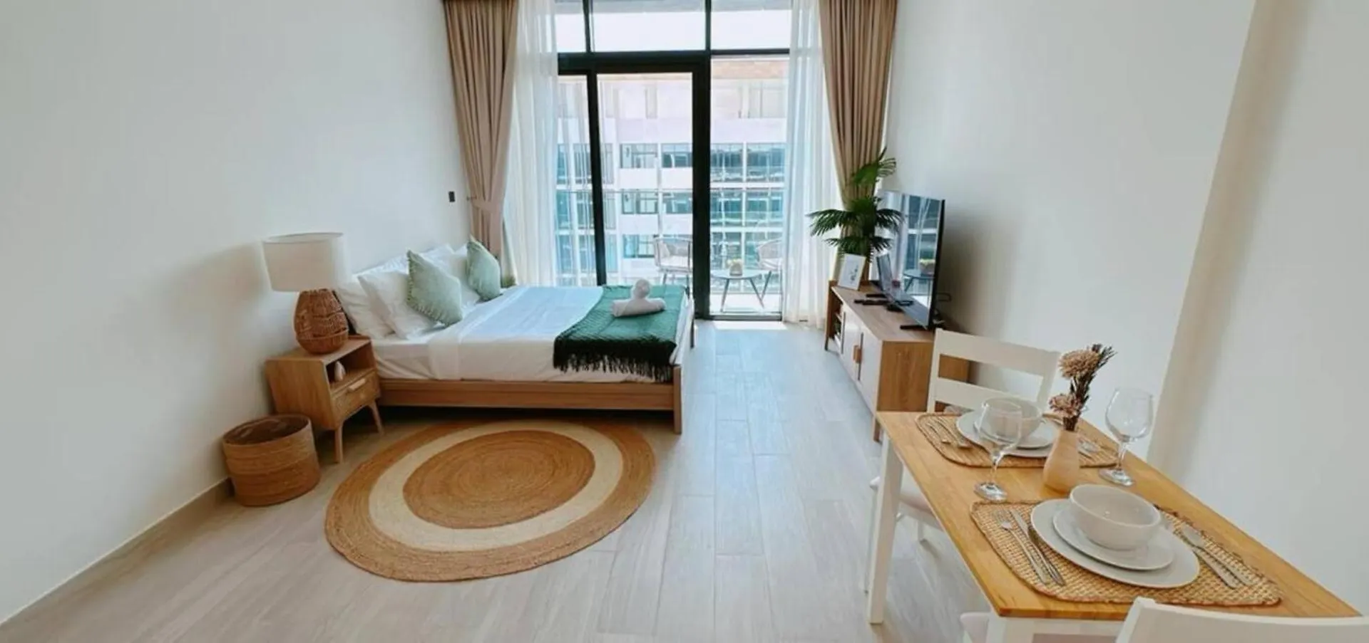 Trendy Studio Apartment In Meydan Dubai